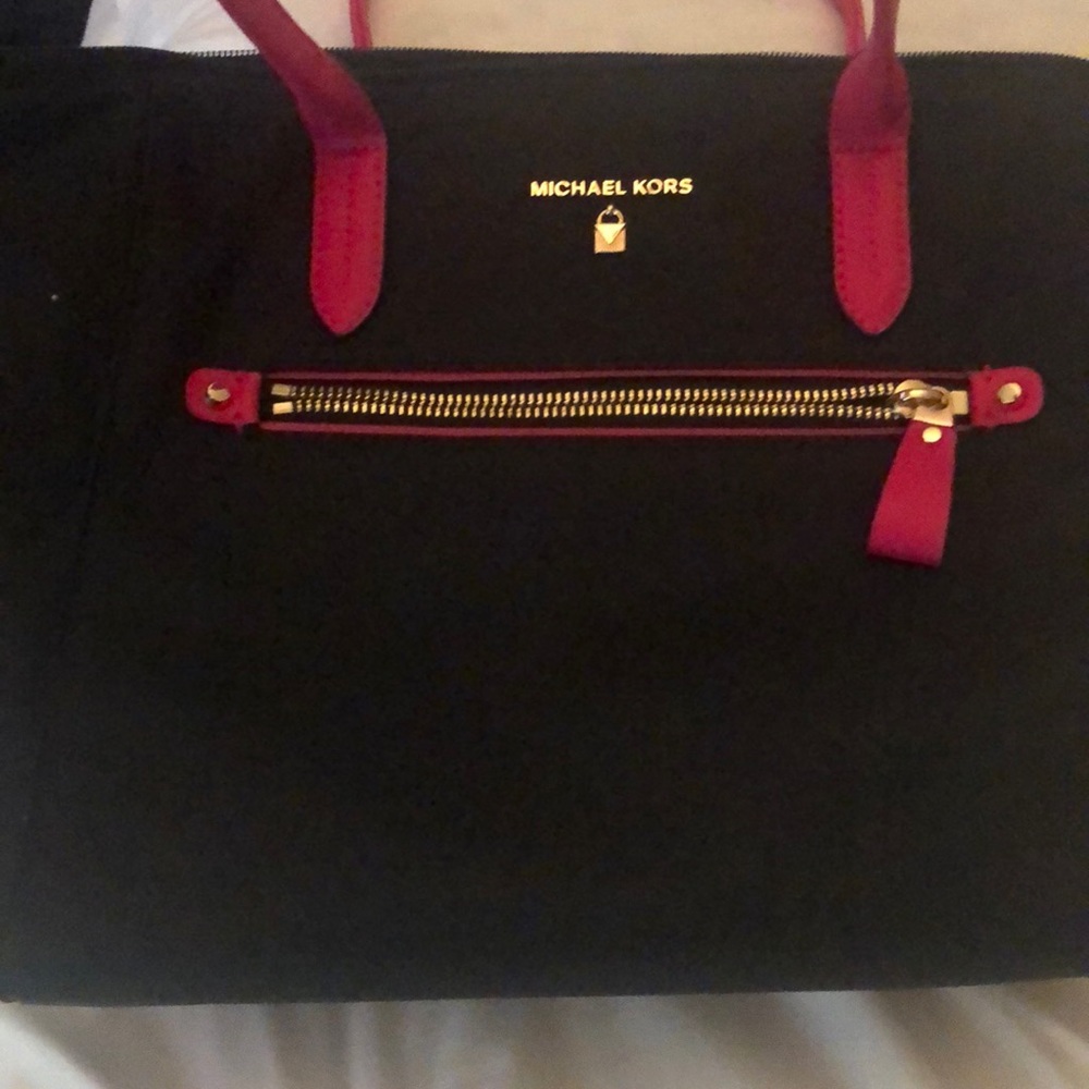 Michael Kors tote